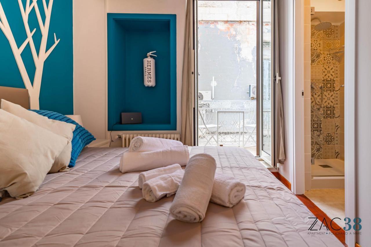 Zac 38 Hotel Полиняно а Маре Екстериор снимка