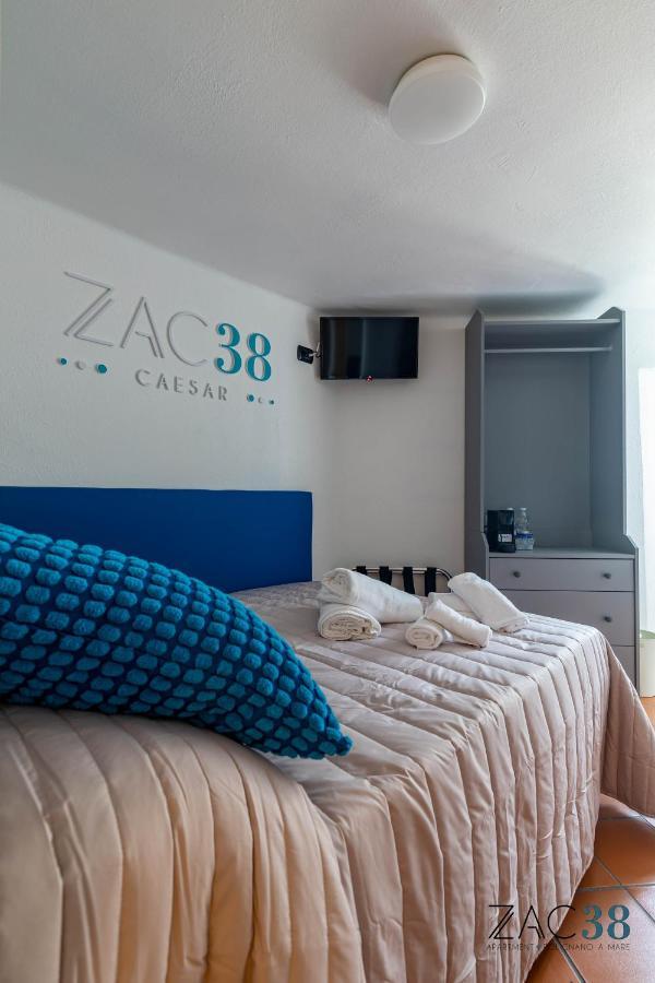 Zac 38 Hotel Полиняно а Маре Екстериор снимка